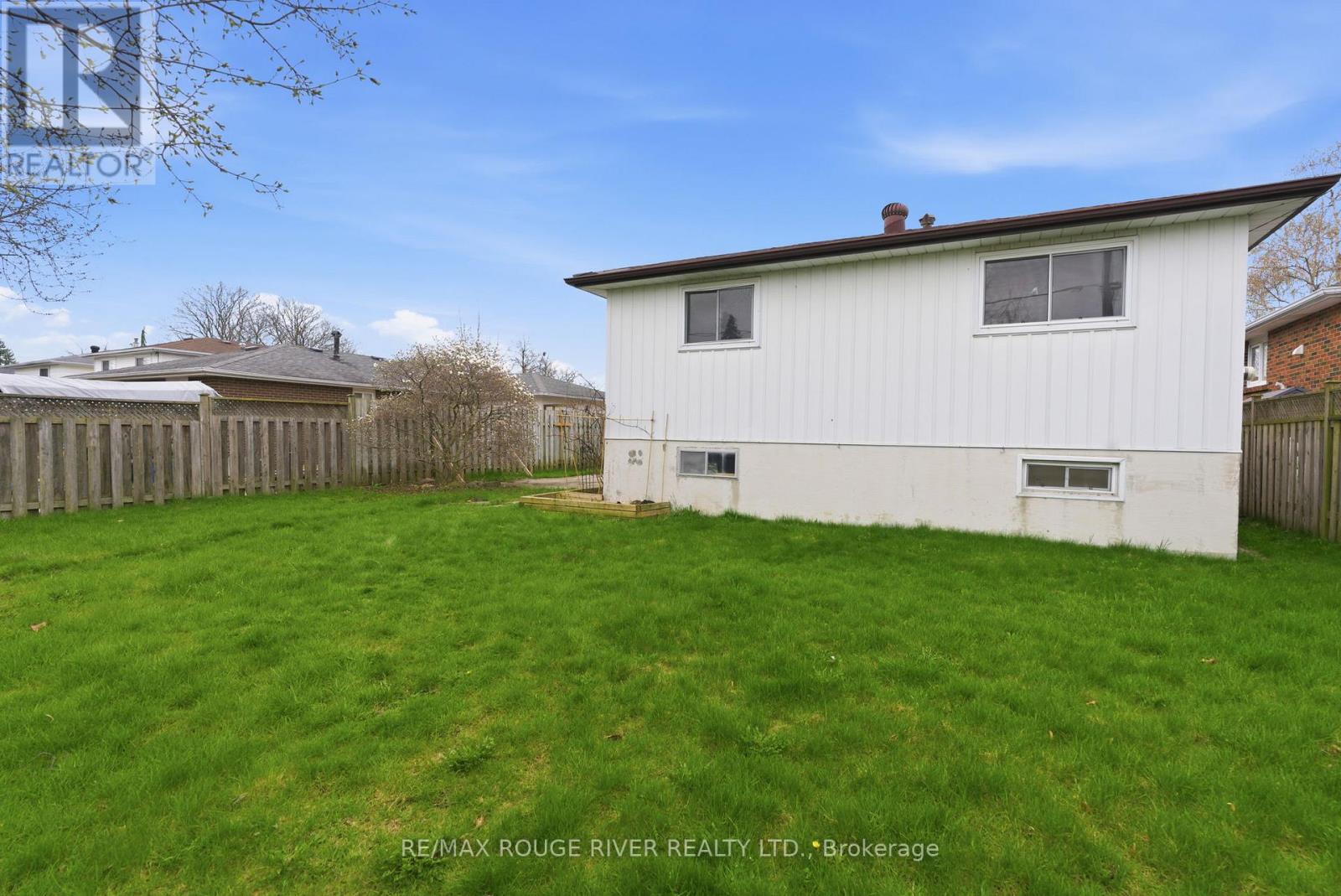 102 Bryant Road, Ajax, Ontario  L1S 2Y8 - Photo 41 - E13063992