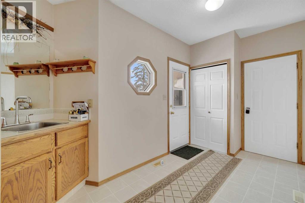 16, 37535 Range Road 265, Rural Red Deer County, Alberta  T4E 1A7 - Photo 34 - A2286489
