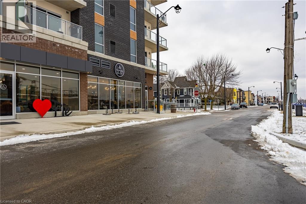 118 West Street Unit# 201, Port Colborne, Ontario  L3K 4E6 - Photo 3 - 40825326