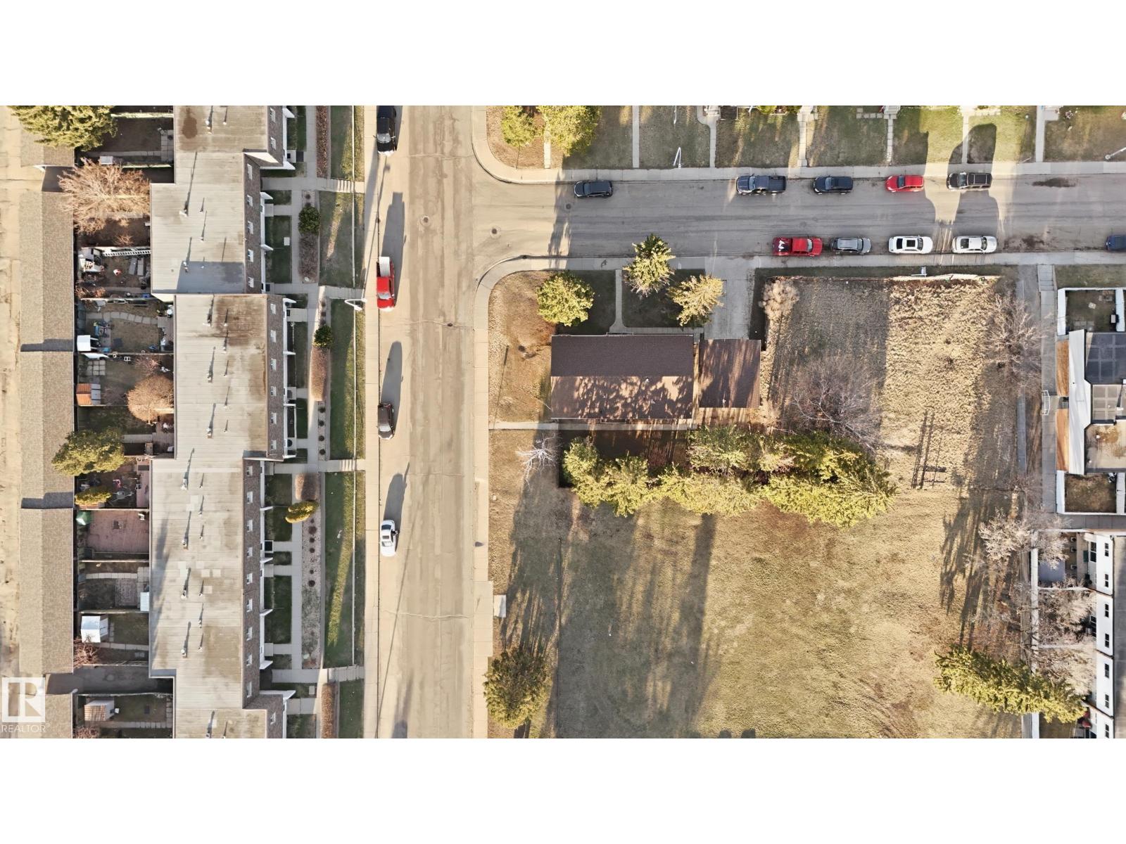 13908 64 St Nw, Edmonton, Alberta  T5A 1R9 - Photo 6 - E4475632