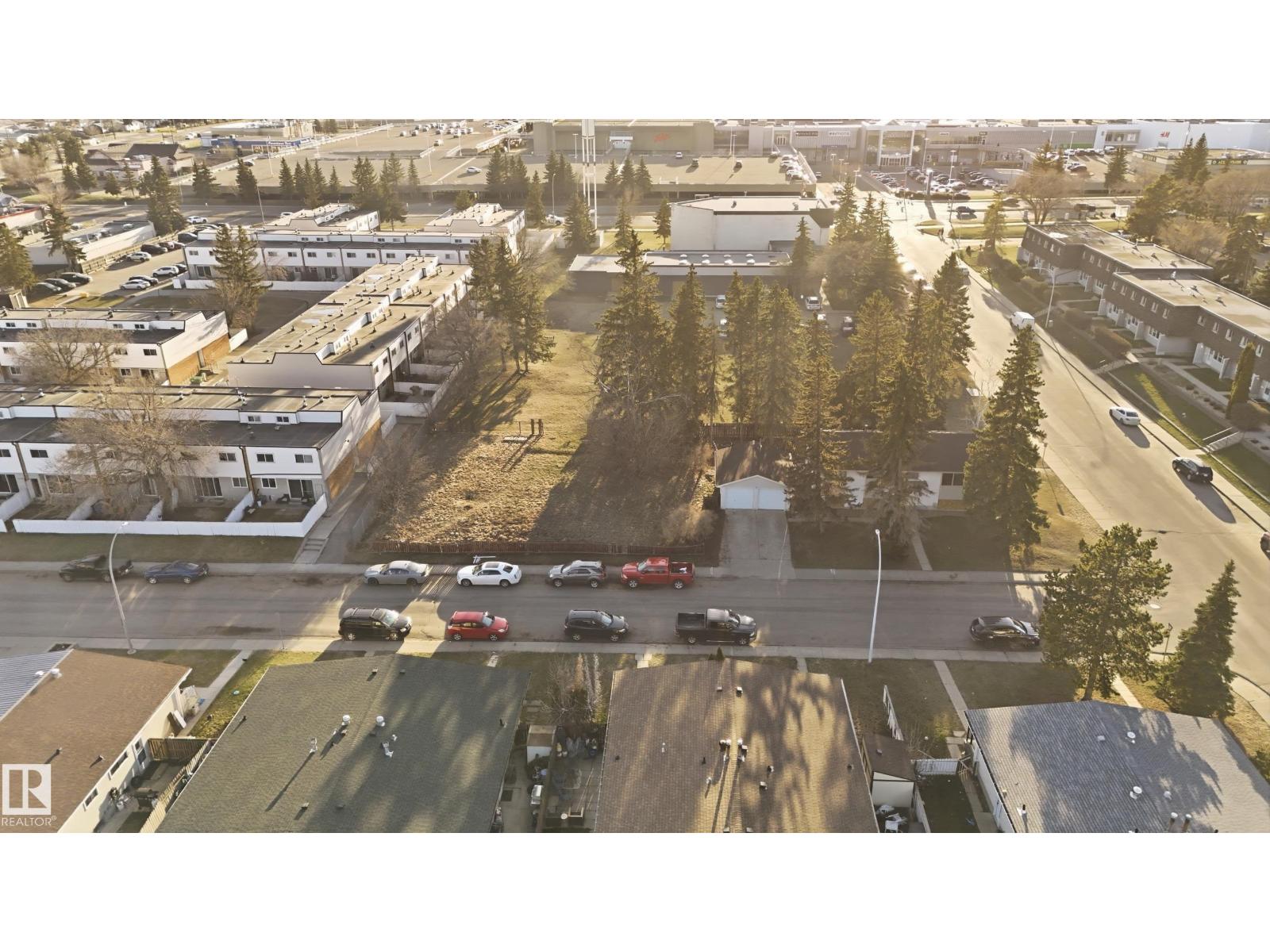 13908 64 St Nw, Edmonton, Alberta  T5A 1R9 - Photo 9 - E4475632