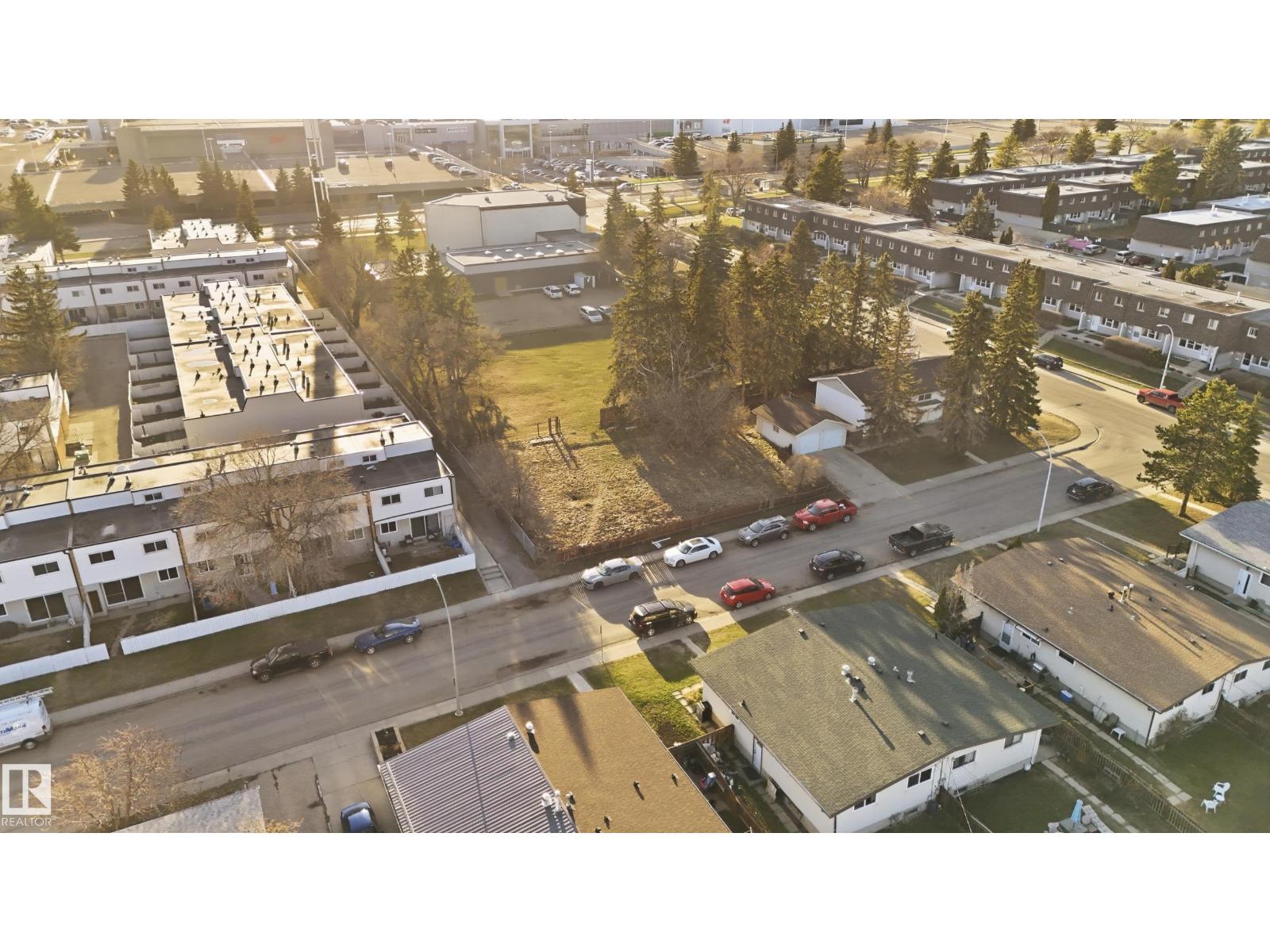 13908 64 St Nw, Edmonton, Alberta  T5A 1R9 - Photo 7 - E4475632