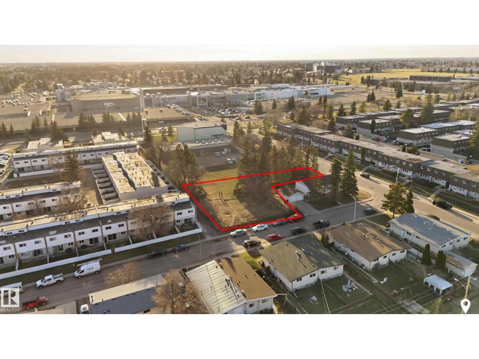 13908 64 St Nw, Edmonton, Alberta  T5A 1R9 - Photo 4 - E4475632