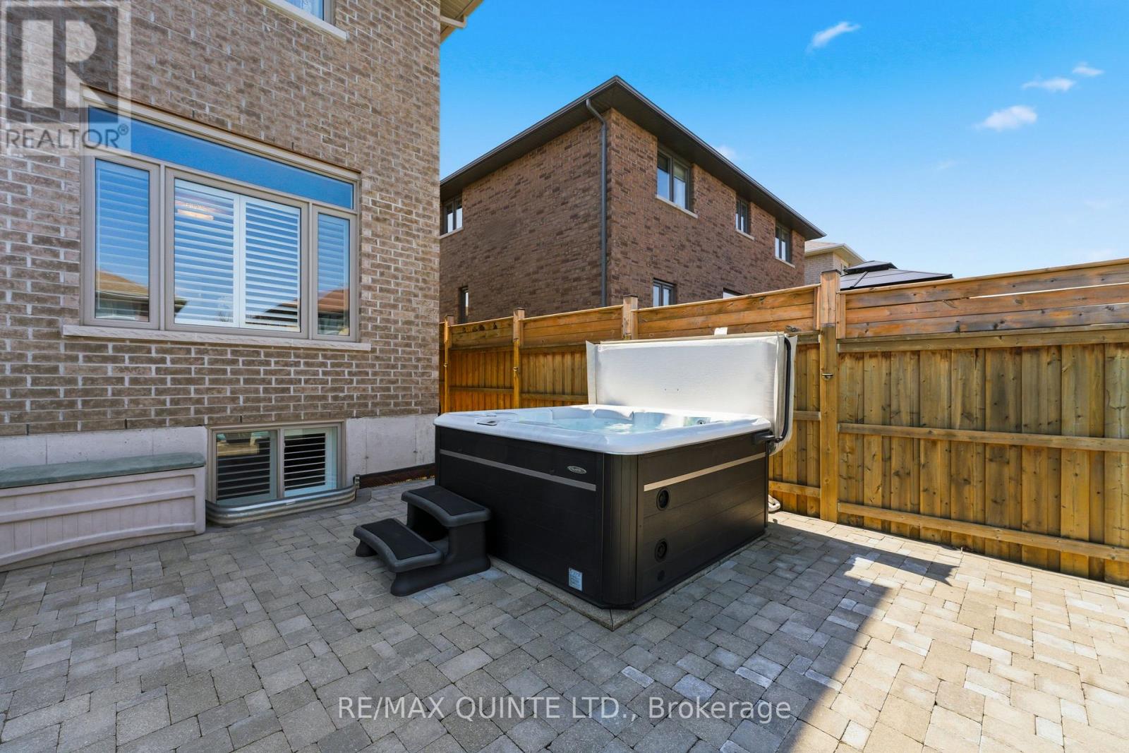 30 Vertis Court, Belleville, Ontario  K8N 0C9 - Photo 36 - X13063976