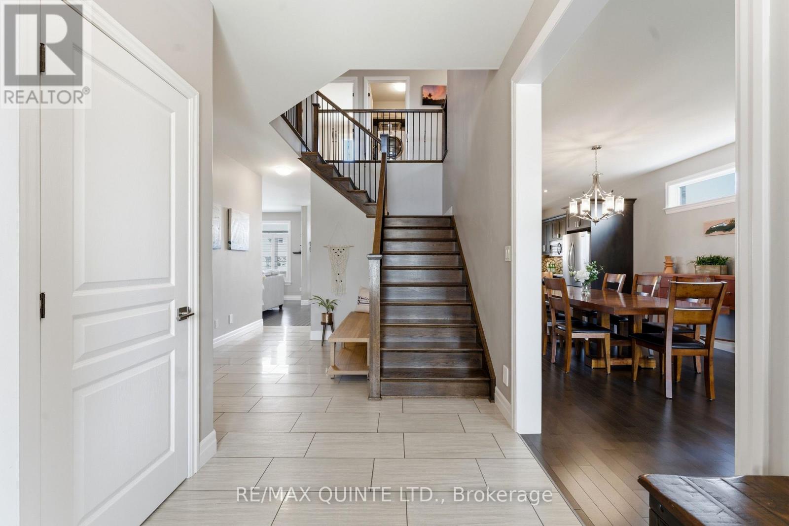 30 Vertis Court, Belleville, Ontario  K8N 0C9 - Photo 6 - X13063976