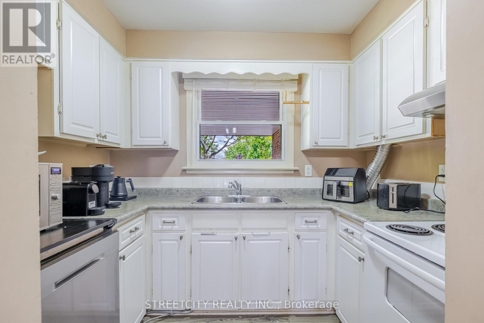 126 - 1330 Jalna Boulevard, London South, Ontario  N6E 2H7 - Photo 13 - X13063988
