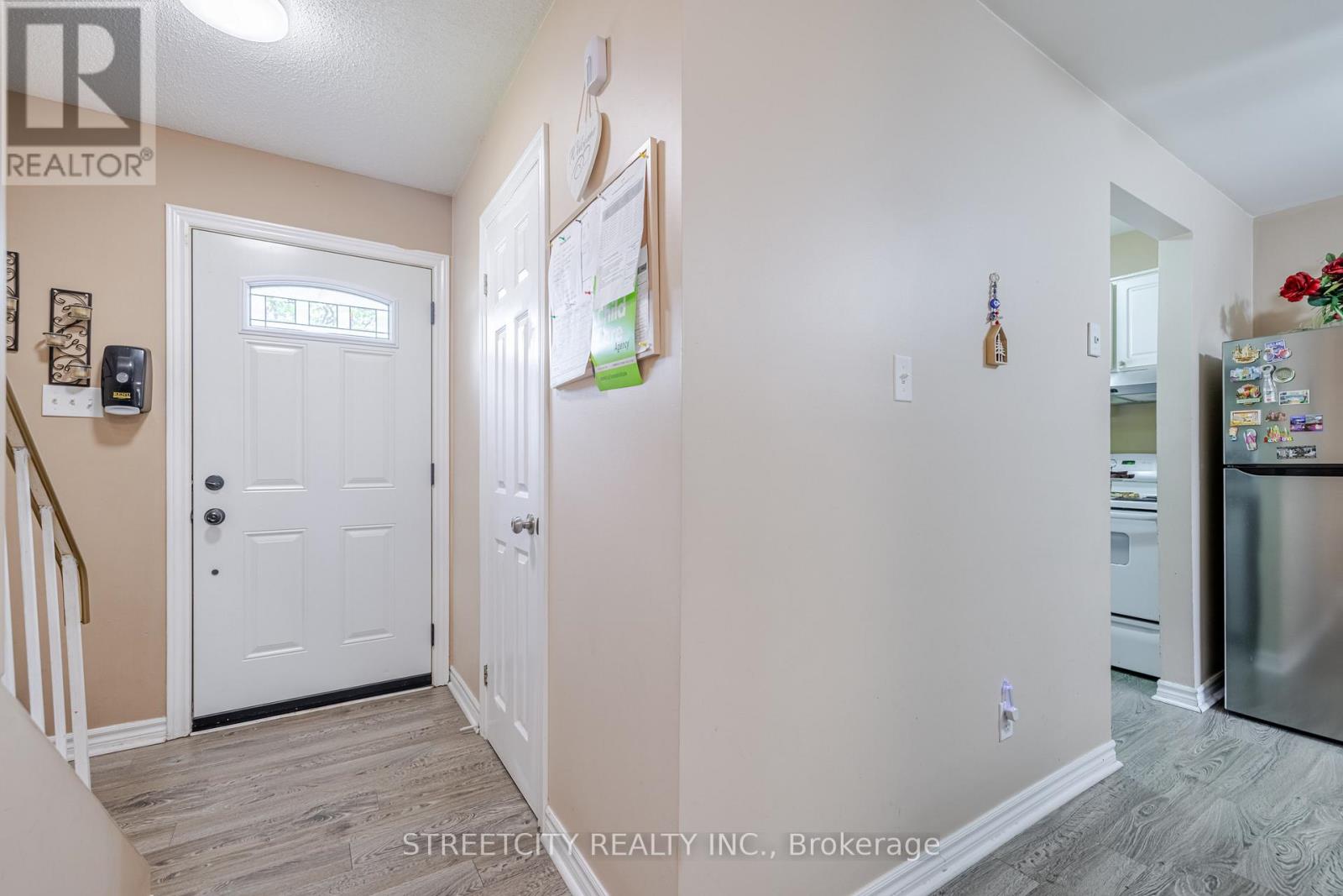 126 - 1330 Jalna Boulevard, London South, Ontario  N6E 2H7 - Photo 5 - X13063988