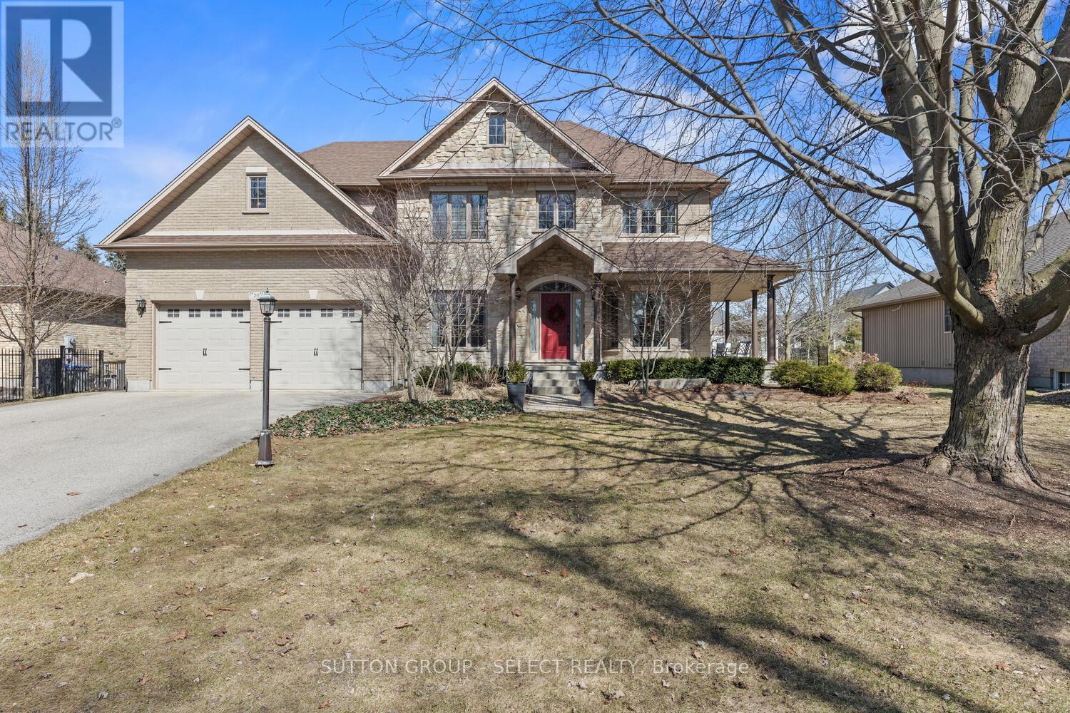 2610 EMERSON STREET, Strathroy-Caradoc, Ontario