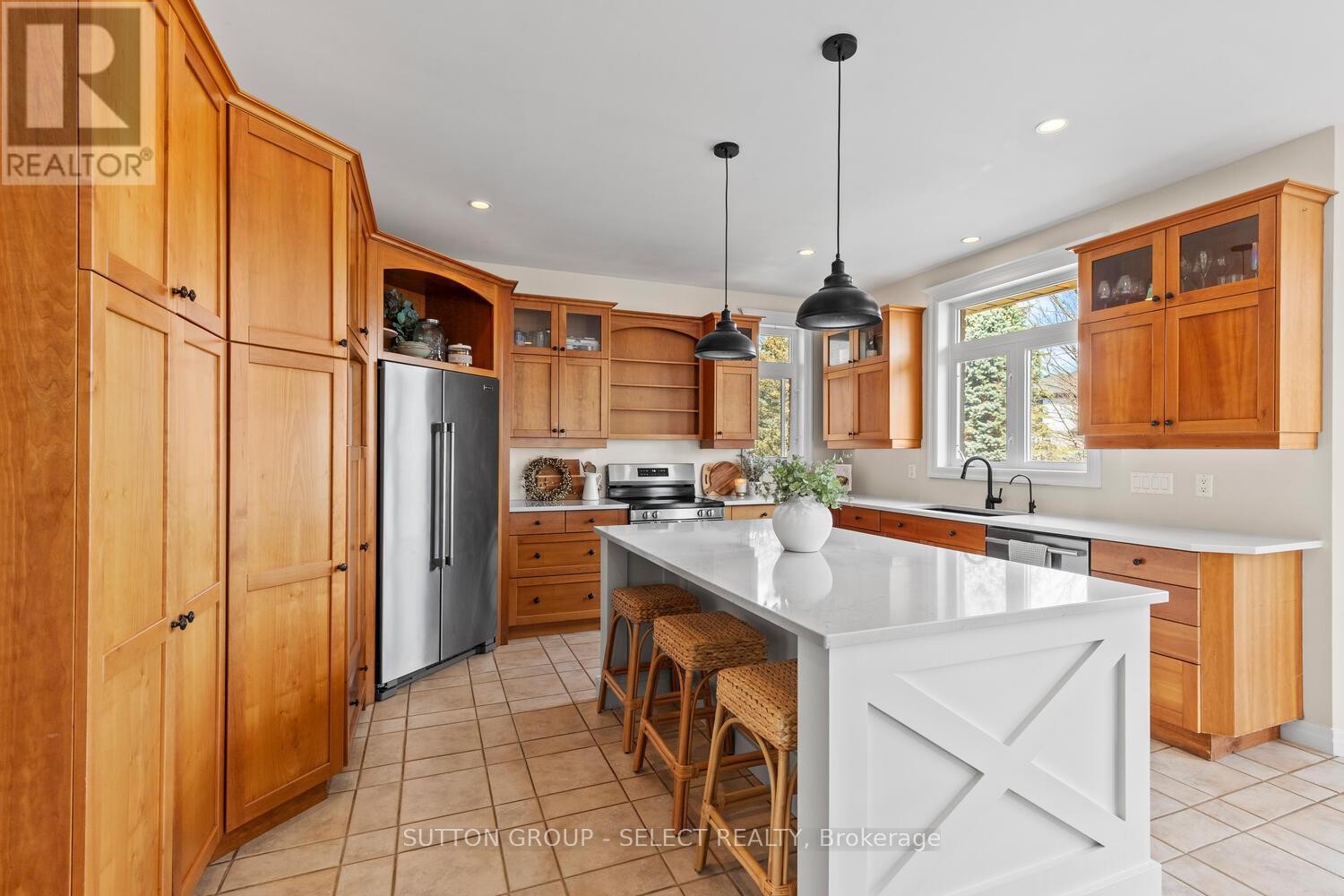 2610 Emerson Street, Strathroy-Caradoc, Ontario  N0L 1W0 - Photo 13 - X13064056