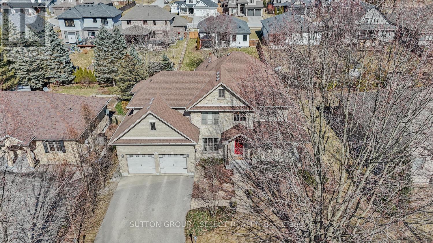 2610 Emerson Street, Strathroy-Caradoc, Ontario  N0L 1W0 - Photo 2 - X13064056