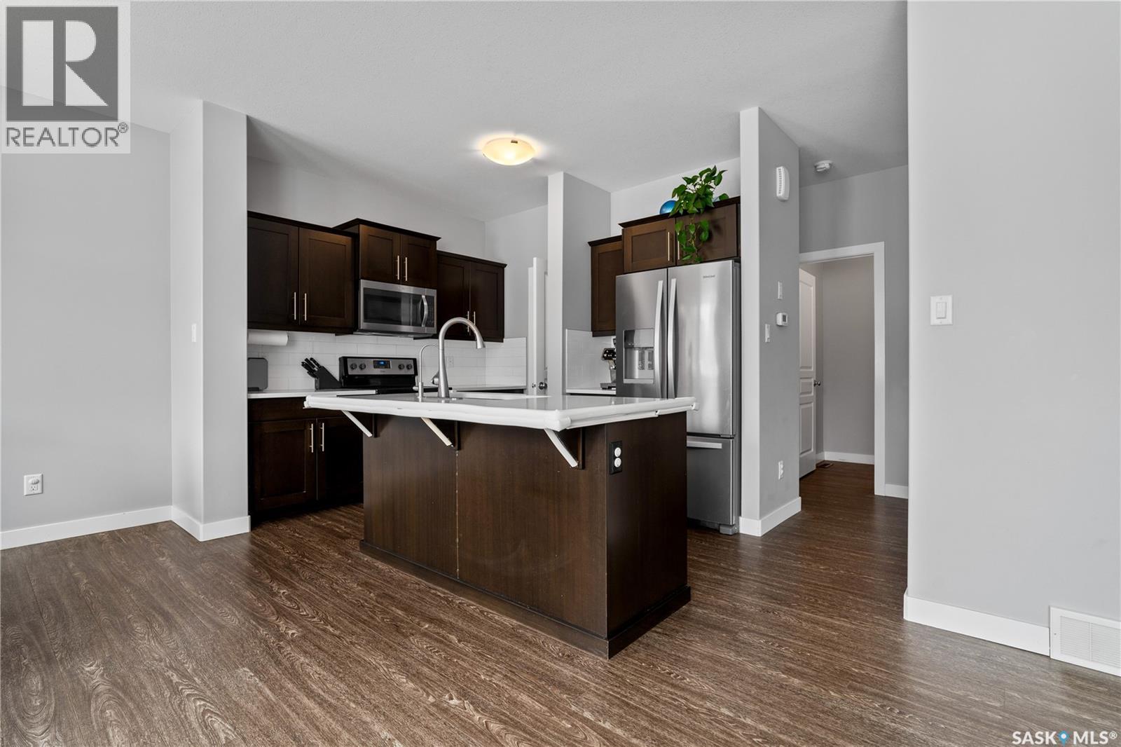 4810 Green Brooks Way E, Regina, Saskatchewan  S4V 3K6 - Photo 5 - SK034458