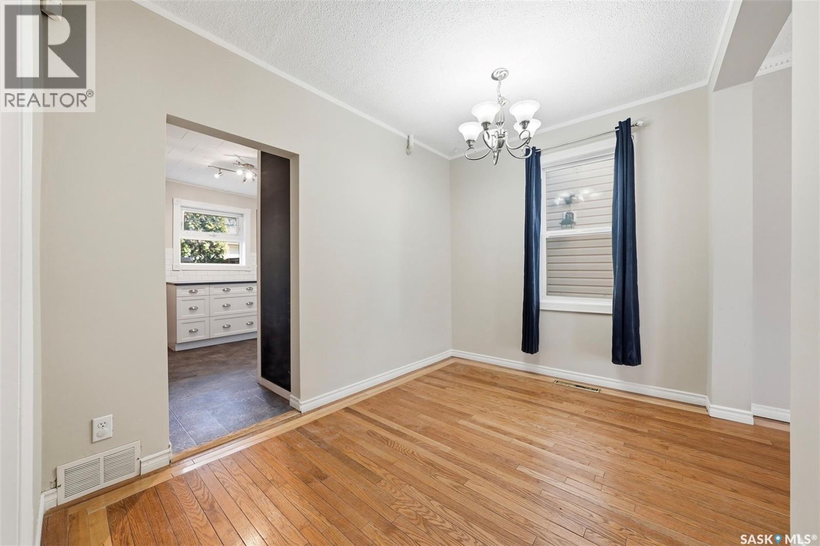 1336 H Avenue N, Saskatoon, Saskatchewan  S7L 2E4 - Photo 10 - SK034169