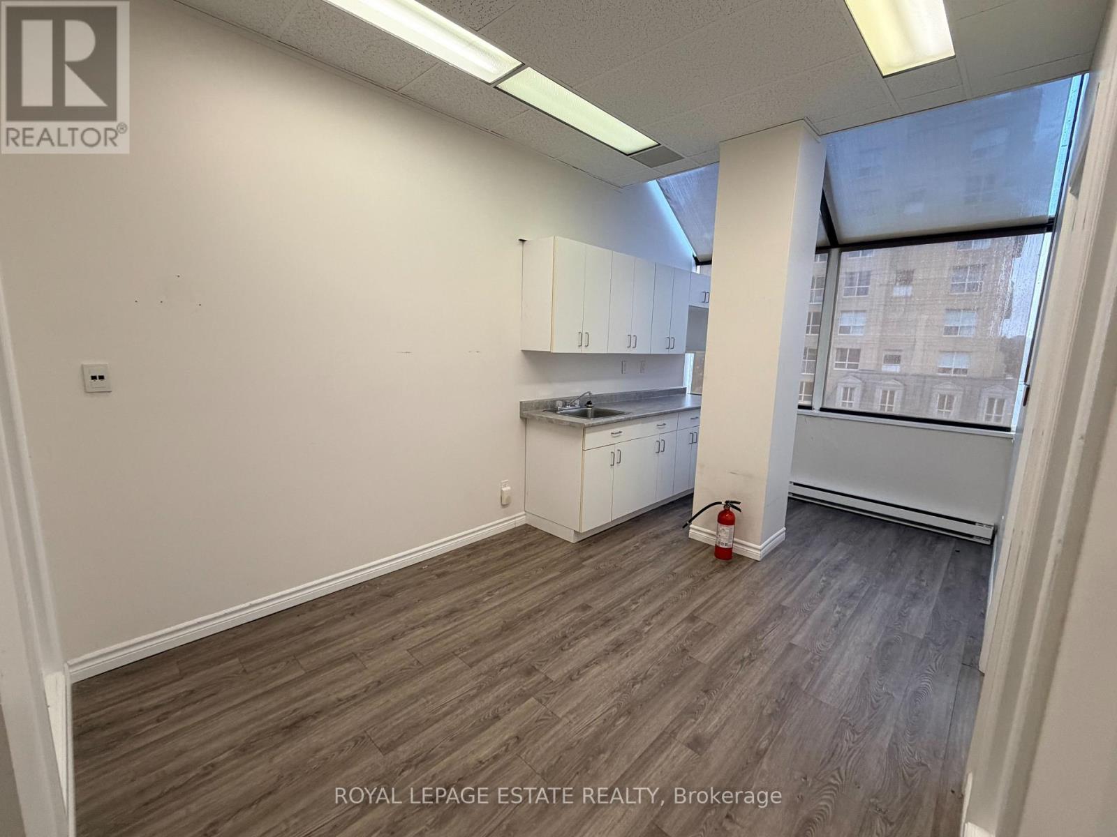 508 - 124 Merton Street, Toronto, Ontario  M4S 2Z2 - Photo 9 - C12936800