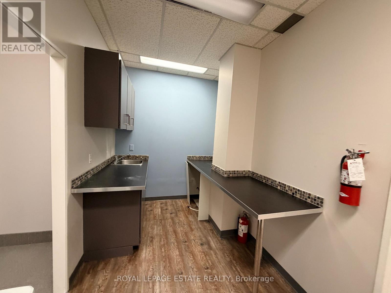 305 - 124 Merton Street, Toronto, Ontario  M4S 2Z2 - Photo 17 - C12936810
