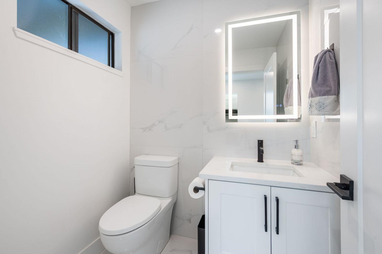 15951 Alder Place, Surrey, British Columbia  V4A 5J1 - Photo 15 - R3117217