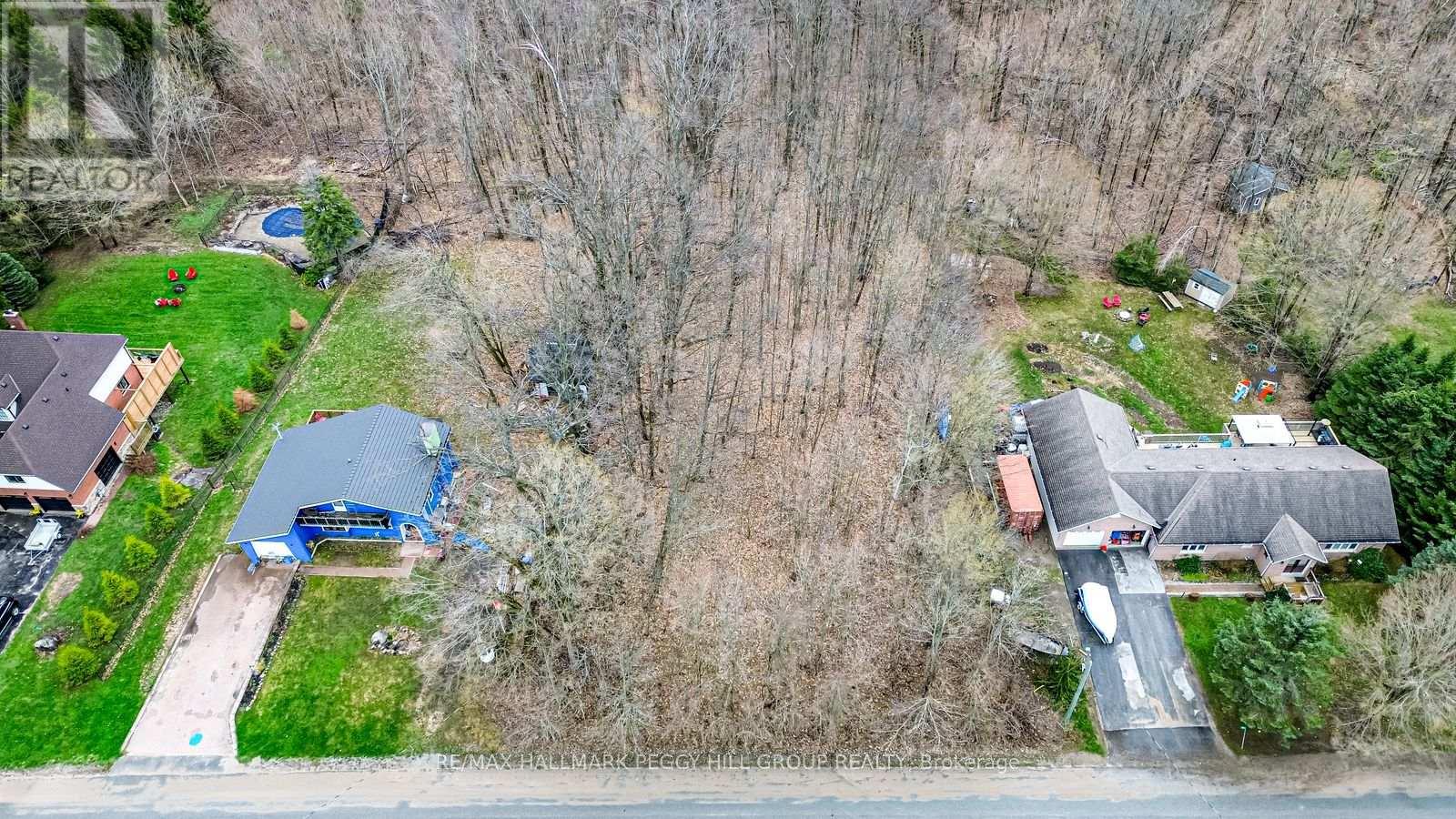 17 Valleyview Drive, Oro-Medonte, Ontario  L0K 1N0 - Photo 1 - S12967032
