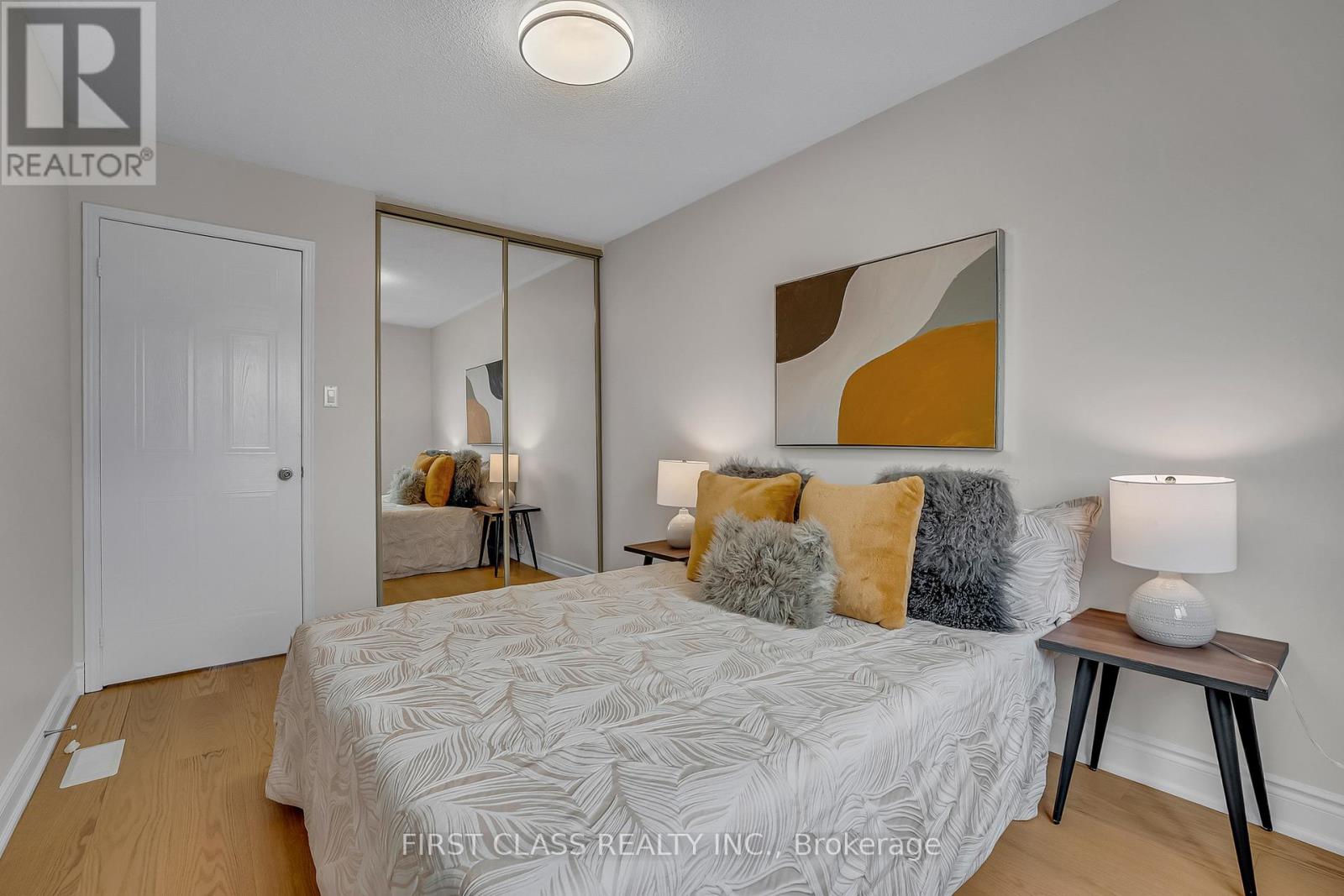 21 - 1485 Torrington Drive, Mississauga, Ontario  L5V 1Y3 - Photo 25 - W13063254