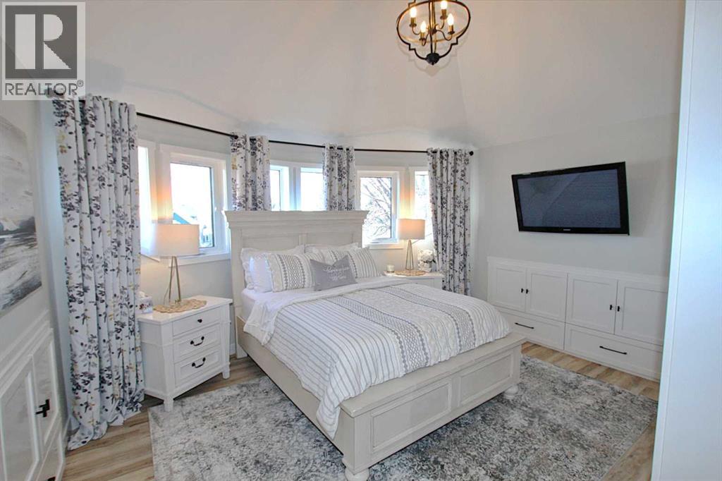 108 Marina Bay Court, Sylvan Lake, Alberta  T4S 1E9 - Photo 19 - A2255197