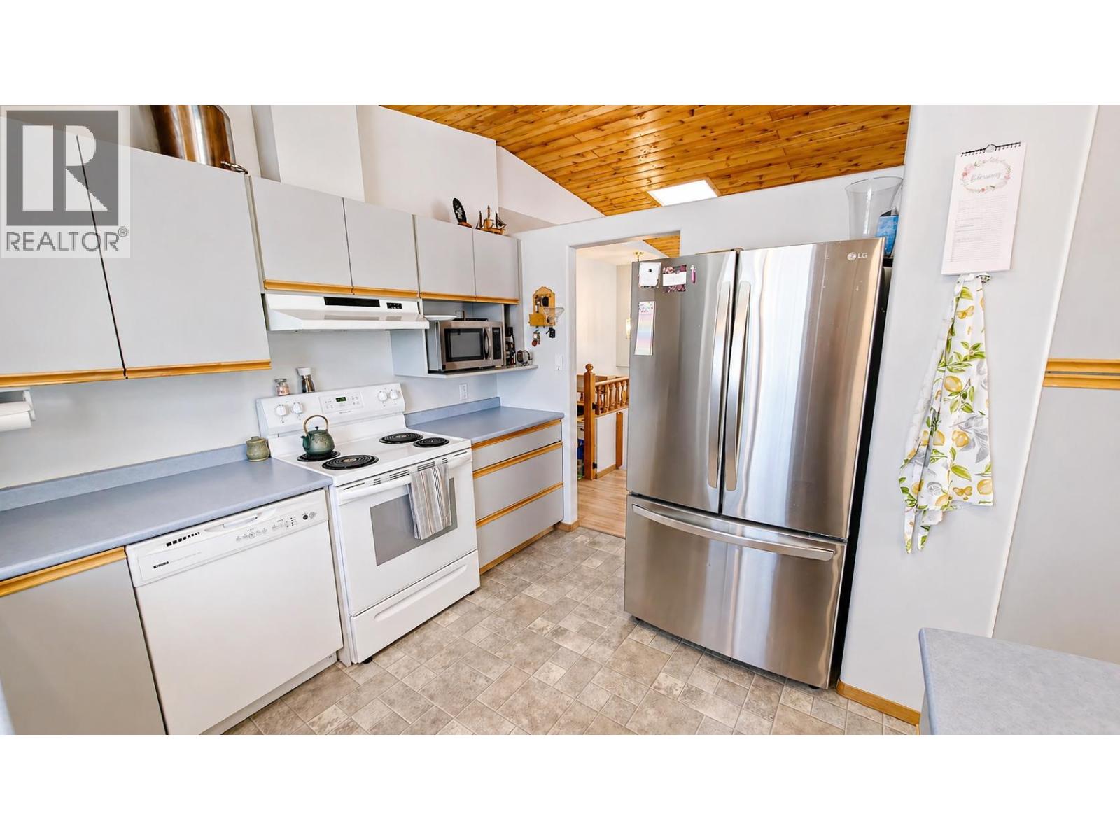 1982 Elliott Crescent, Houston, British Columbia  V0J 1Z0 - Photo 18 - R3093047