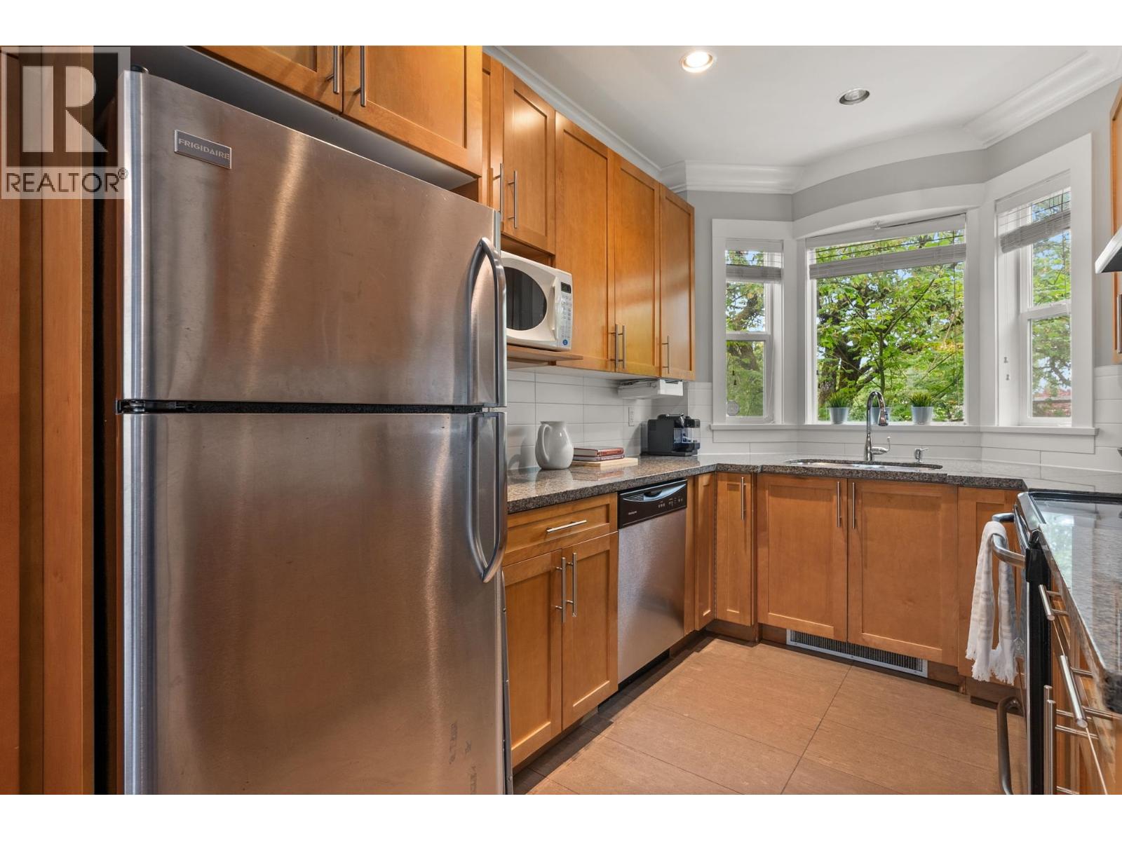 1382 E 27th Avenue, Vancouver, British Columbia  V5V 2L8 - Photo 12 - R3117764