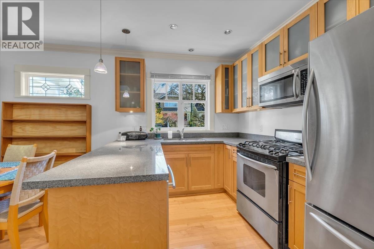 2301 Stephens Street, Vancouver, British Columbia  V6K 3W7 - Photo 5 - R3117787