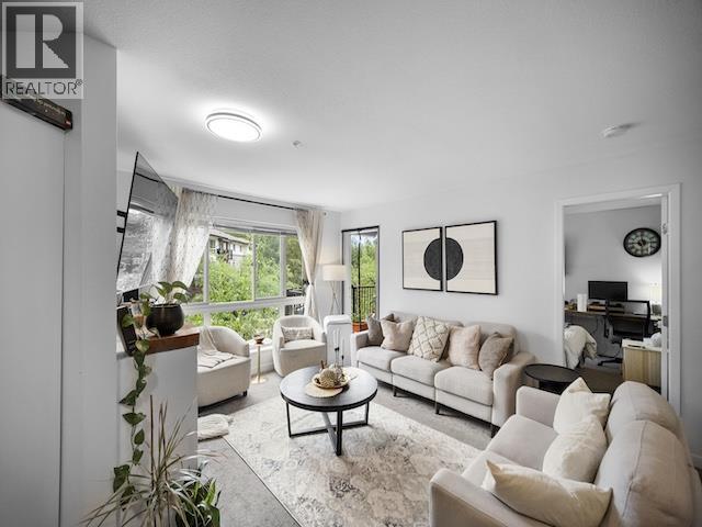 304 11665 Haney Bypass, Maple Ridge, British Columbia  V2X 8W9 - Photo 2 - R3117797