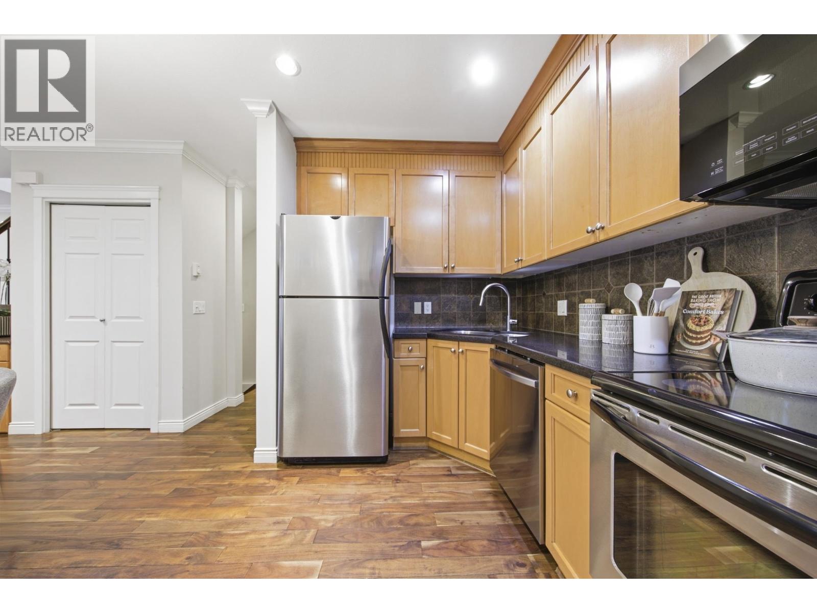 1737 Frances Street, Vancouver, British Columbia  V5L 1Z5 - Photo 11 - R3117814