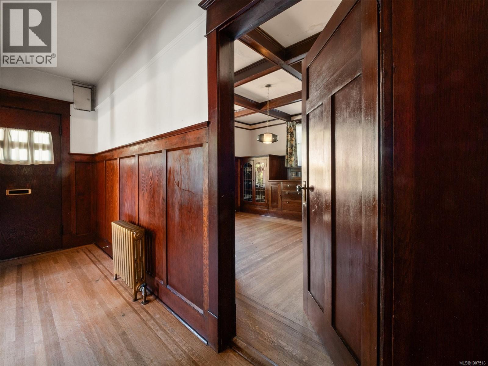 1353 Craigdarroch Rd, Victoria, British Columbia  V8S 2A6 - Photo 11 - 1007518