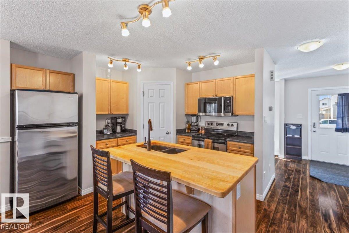 9310 Simpson Dr Nw, Edmonton, Alberta  T6R 0E4 - Photo 7 - E4484878