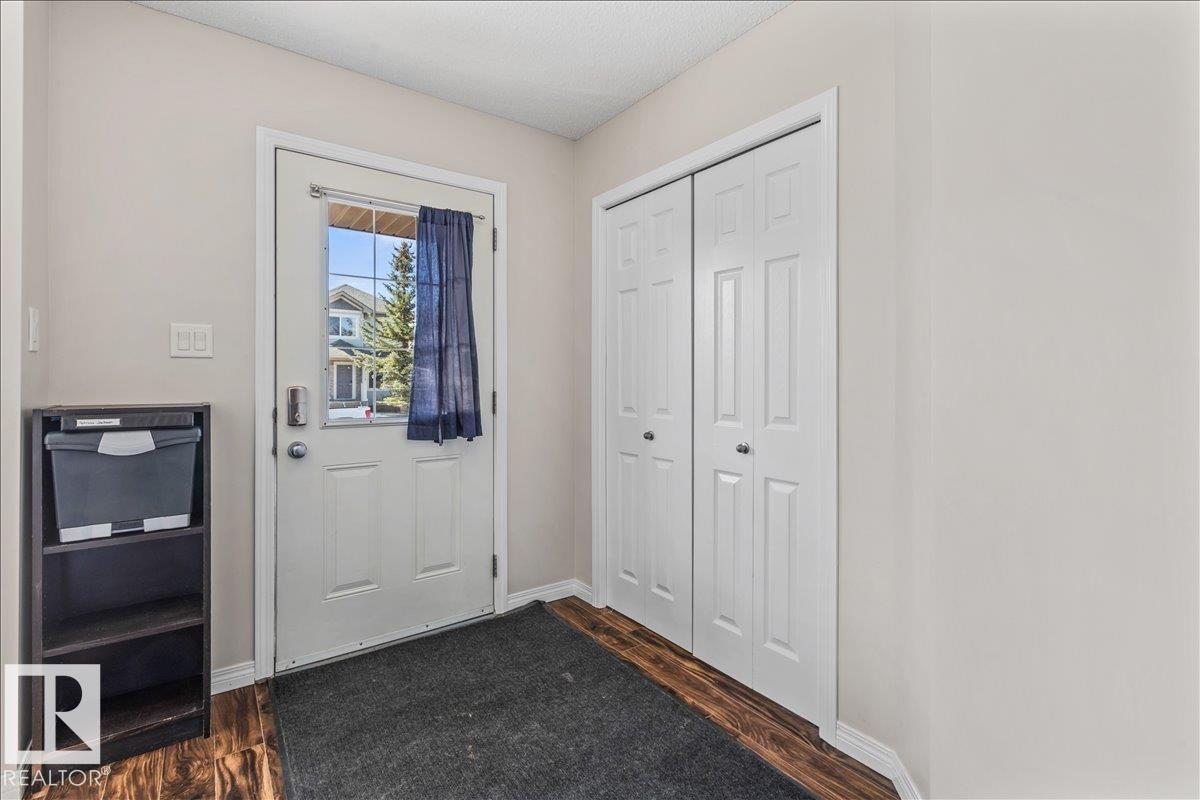 9310 Simpson Dr Nw, Edmonton, Alberta  T6R 0E4 - Photo 5 - E4484878