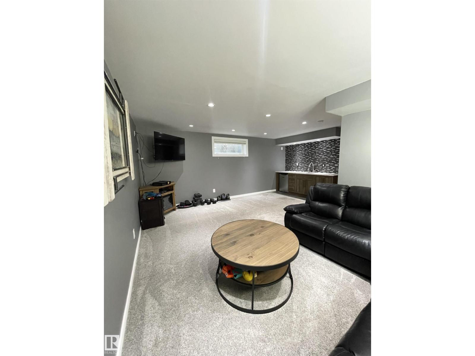 9310 Simpson Dr Nw, Edmonton, Alberta  T6R 0E4 - Photo 30 - E4484878