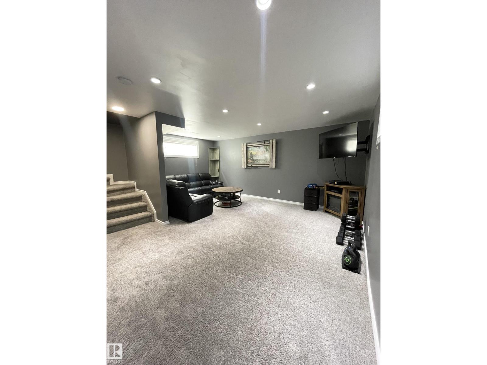 9310 Simpson Dr Nw, Edmonton, Alberta  T6R 0E4 - Photo 29 - E4484878