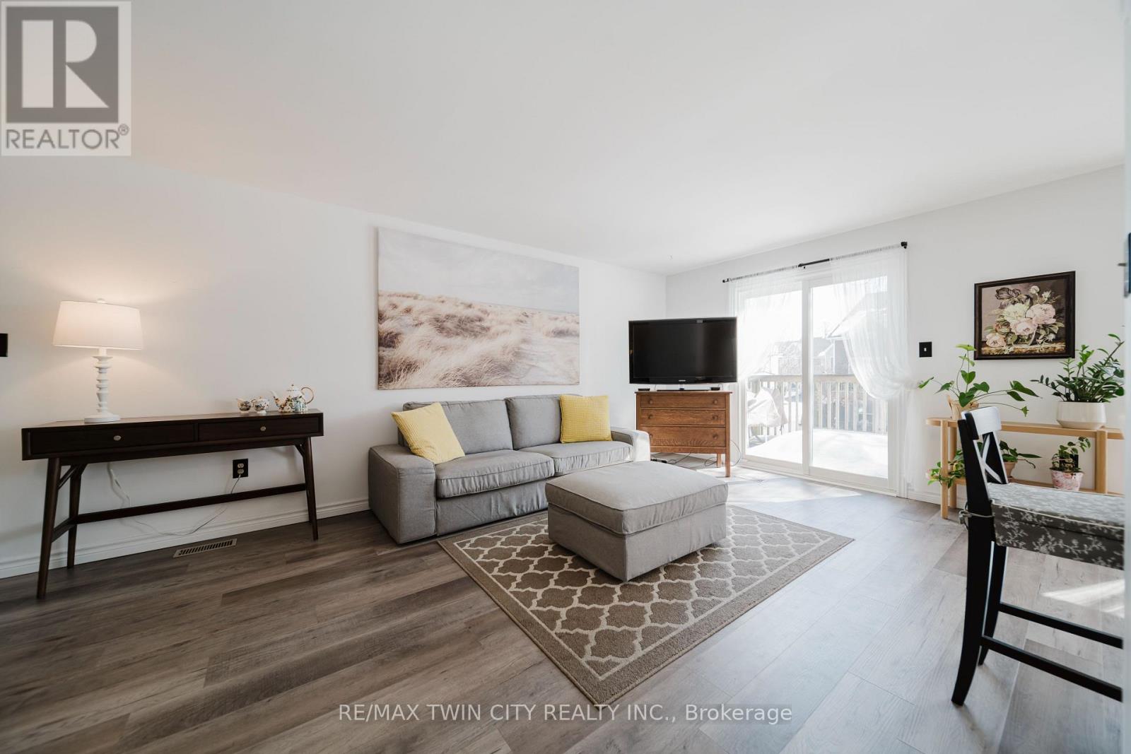 23 - 54 Green Valley Drive, Kitchener, Ontario  N2P 1Z9 - Photo 5 - X12855462