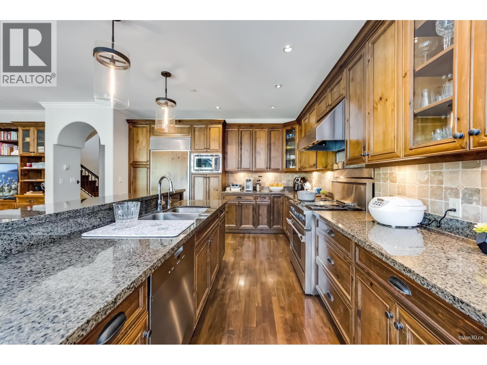 3113 W 42nd Avenue, Vancouver, British Columbia  V6N 3H1 - Photo 13 - R3117774