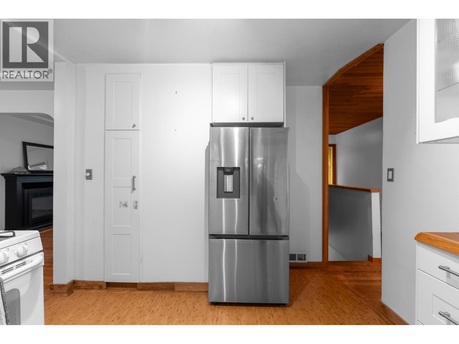 6138 Portland Street, Burnaby, British Columbia  V5J 2S2 - Photo 13 - R3117786