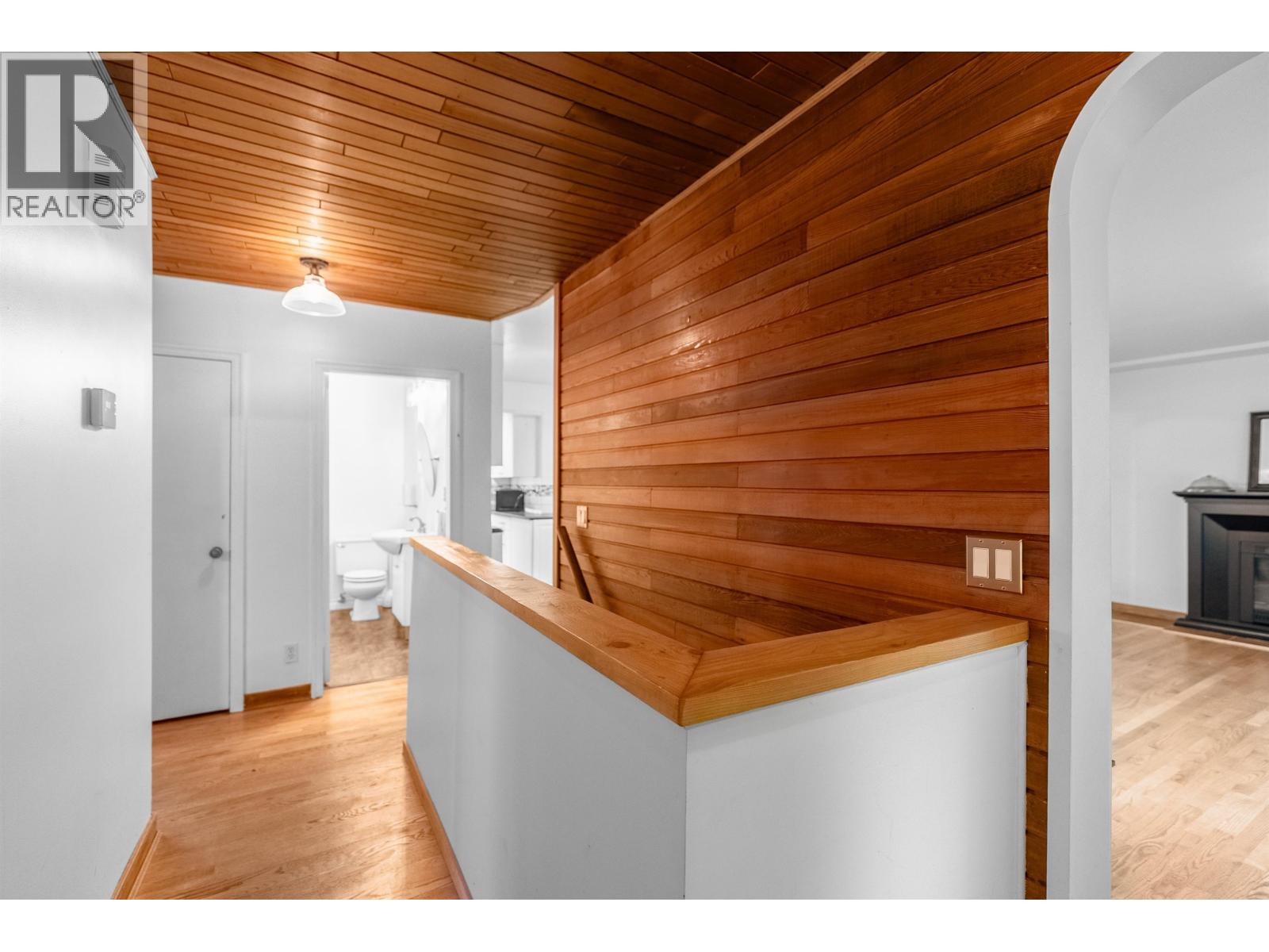 6138 Portland Street, Burnaby, British Columbia  V5J 2S2 - Photo 15 - R3117786