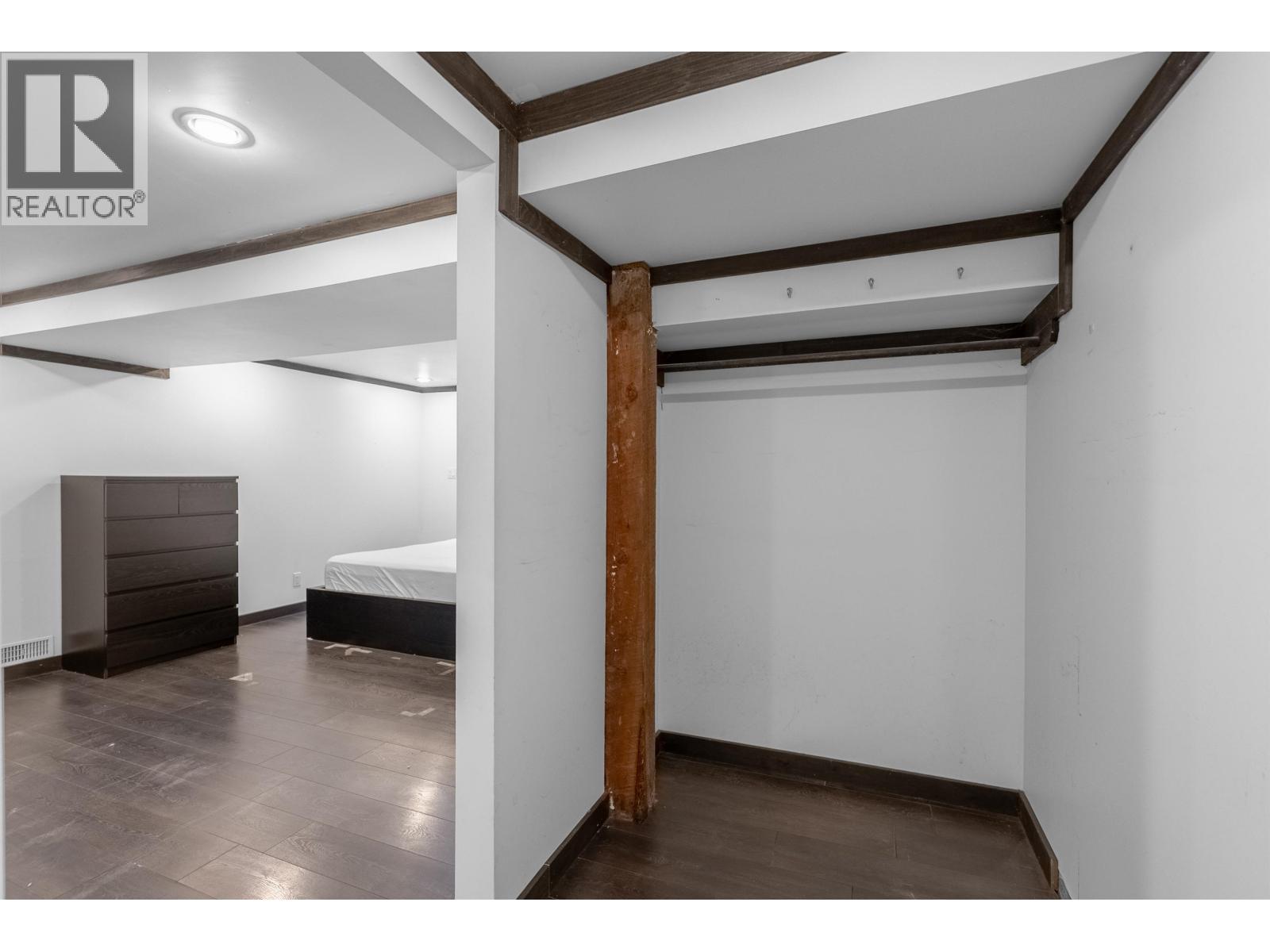 6138 Portland Street, Burnaby, British Columbia  V5J 2S2 - Photo 22 - R3117786