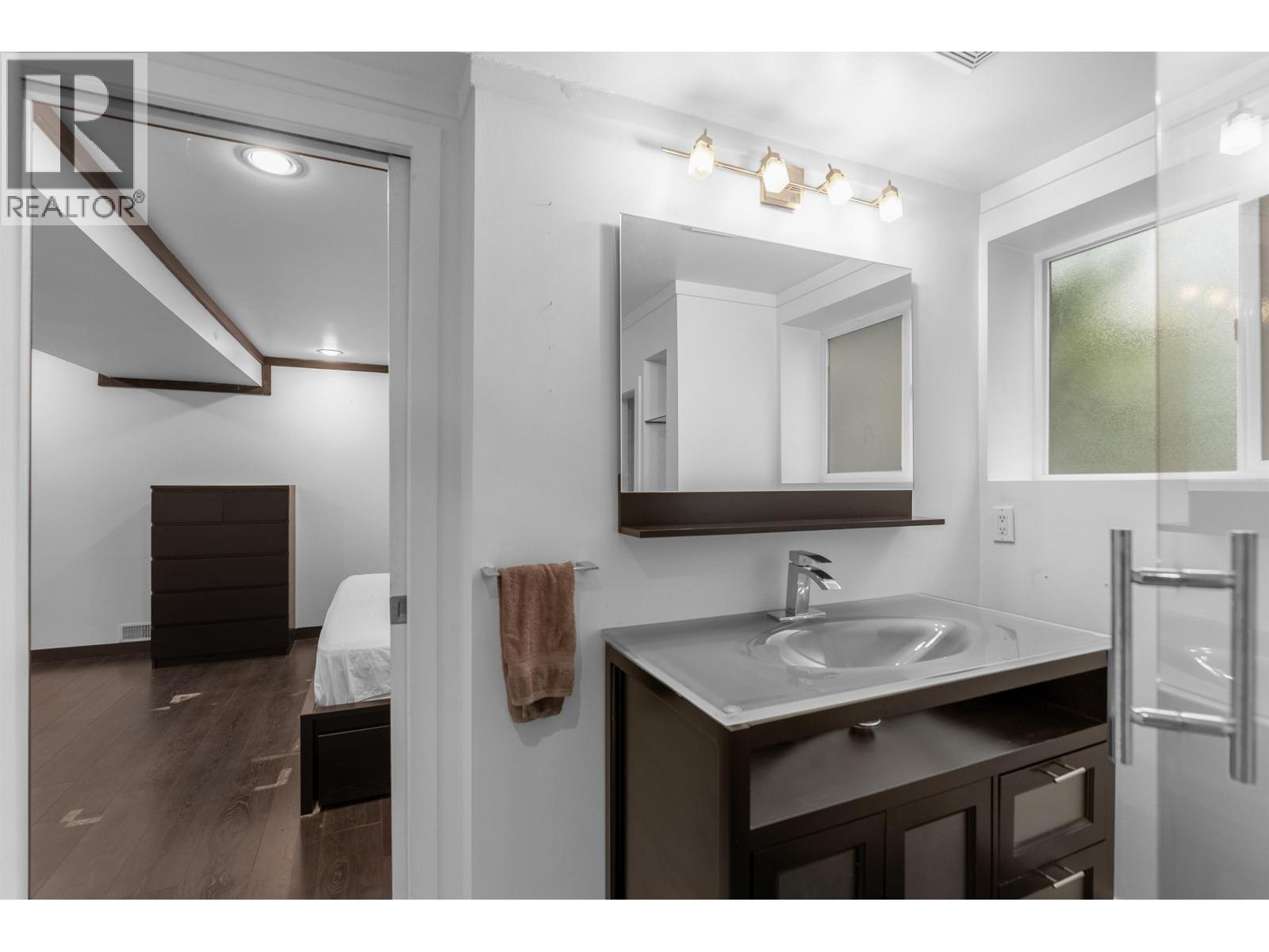 6138 Portland Street, Burnaby, British Columbia  V5J 2S2 - Photo 24 - R3117786