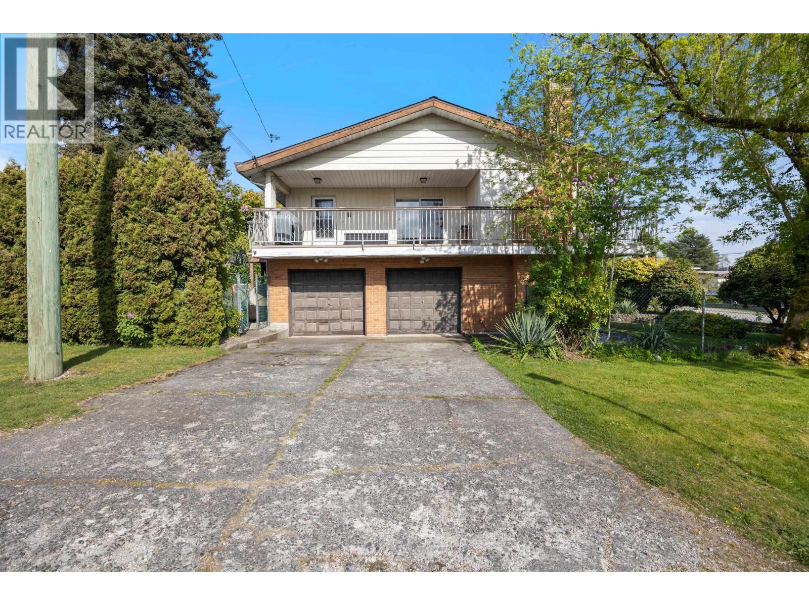 4607 Irmin Street, Burnaby, British Columbia  V5J 1Y1 - Photo 3 - R3117809