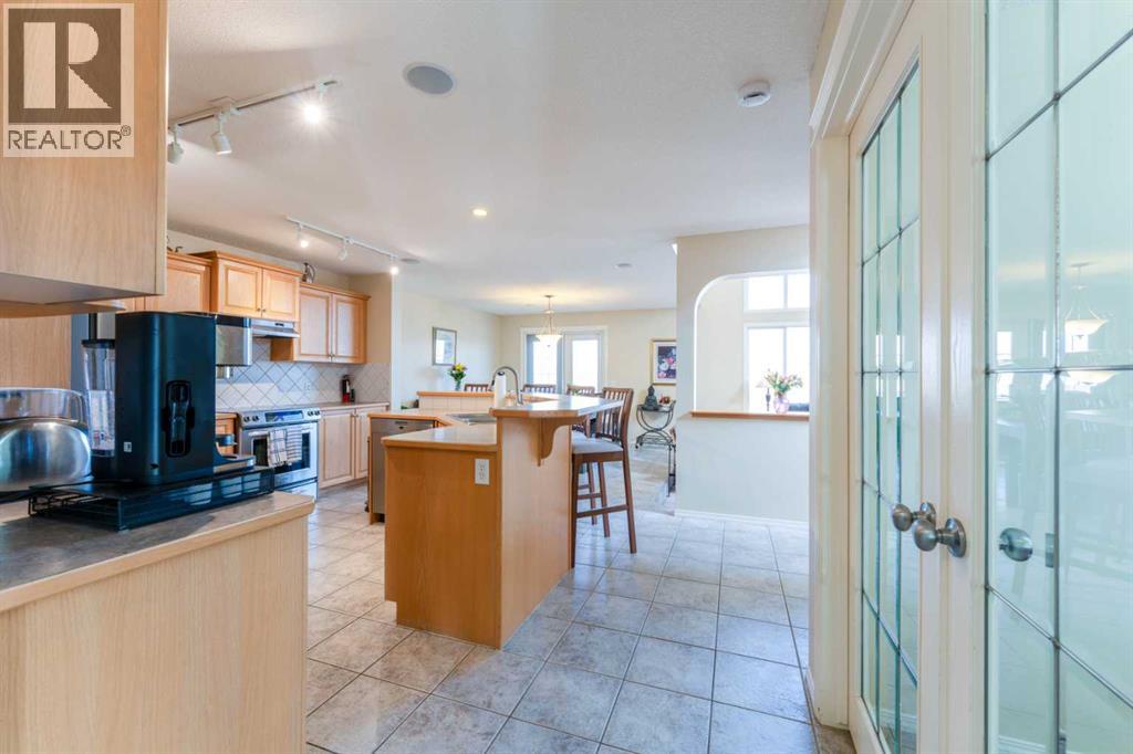 93 Tuscany Meadows Place Nw, Calgary, Alberta  T3L 2S1 - Photo 8 - A2306016