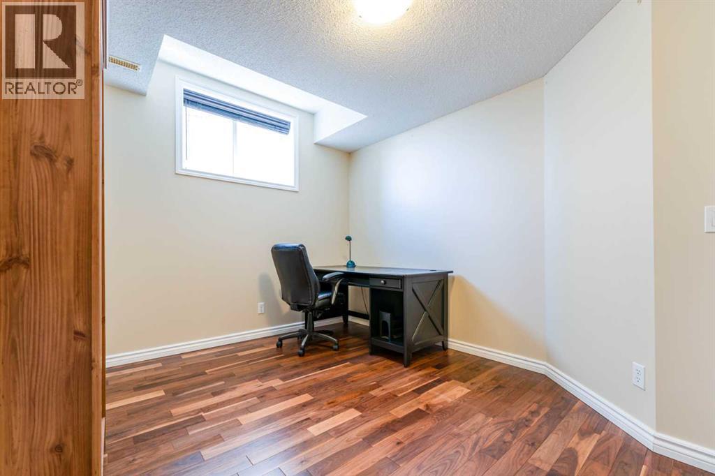 93 Tuscany Meadows Place Nw, Calgary, Alberta  T3L 2S1 - Photo 48 - A2306016