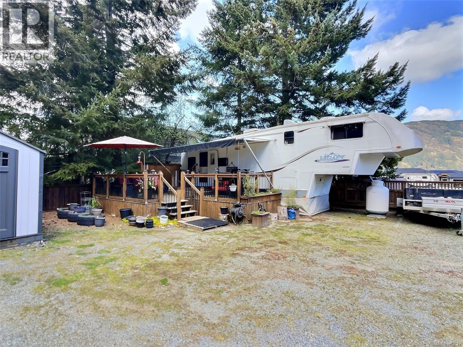 6855 Charles Pl, Honeymoon Bay, British Columbia  V0R 1Y0 - Photo 5 - 1034071