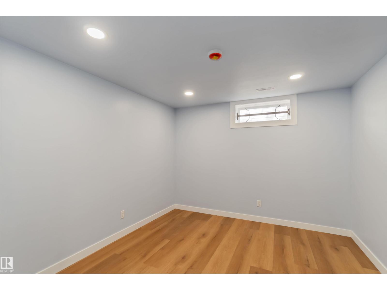 Unknown Address, ,     - Photo 30 - E4484915