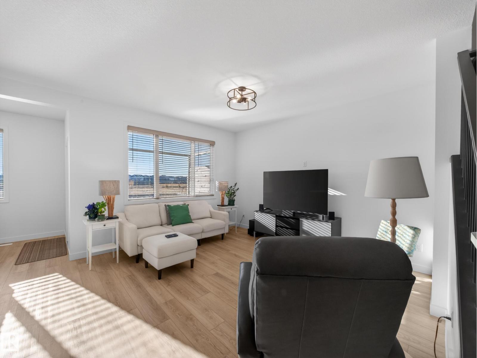 216 Caledon Cr, Spruce Grove, Alberta  T7X 0T6 - Photo 6 - E4484917