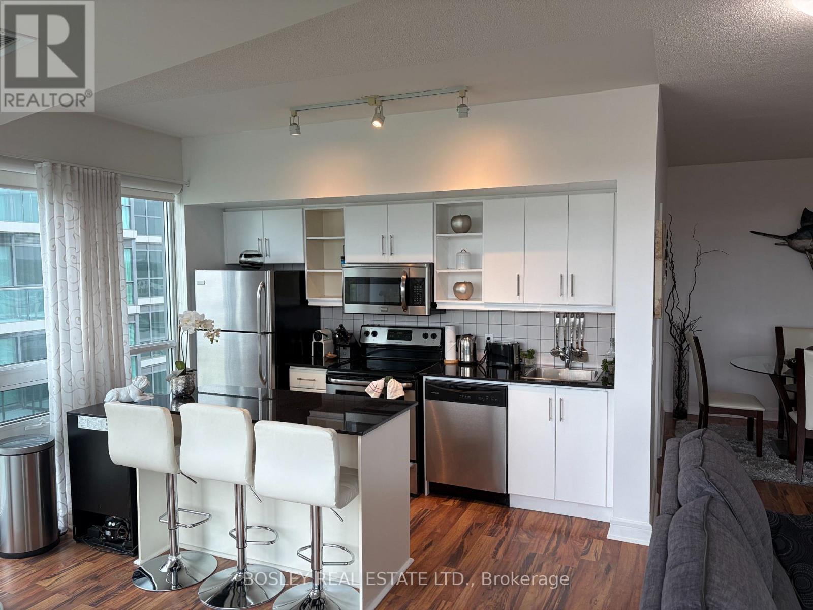 Lph 24 - 35 Brian Peck Crescent, Toronto, Ontario  M4G 0A5 - Photo 12 - C13063916