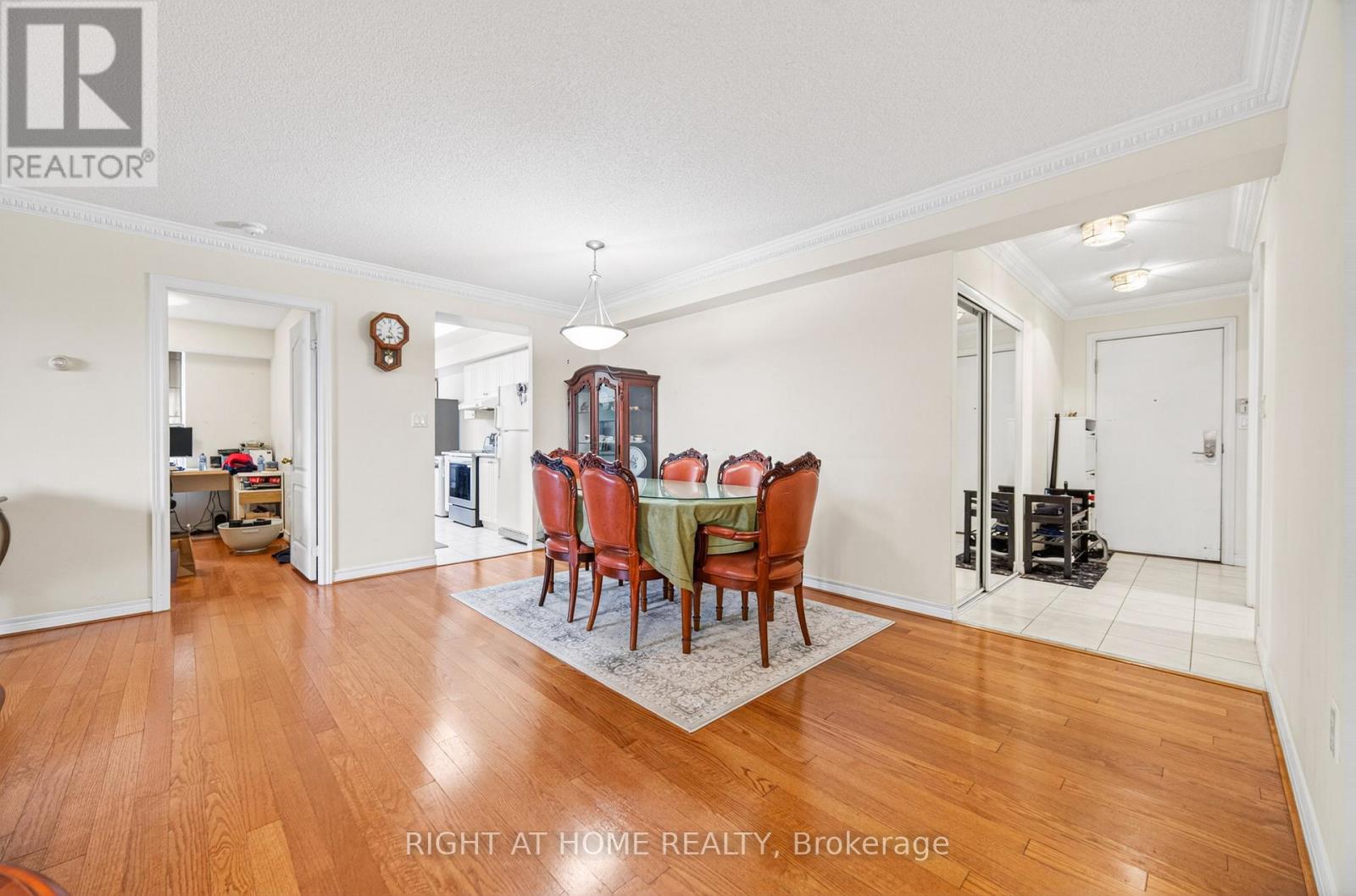 905 - 88 Grandview Way, Toronto, Ontario  M2N 6V6 - Photo 16 - C13063974