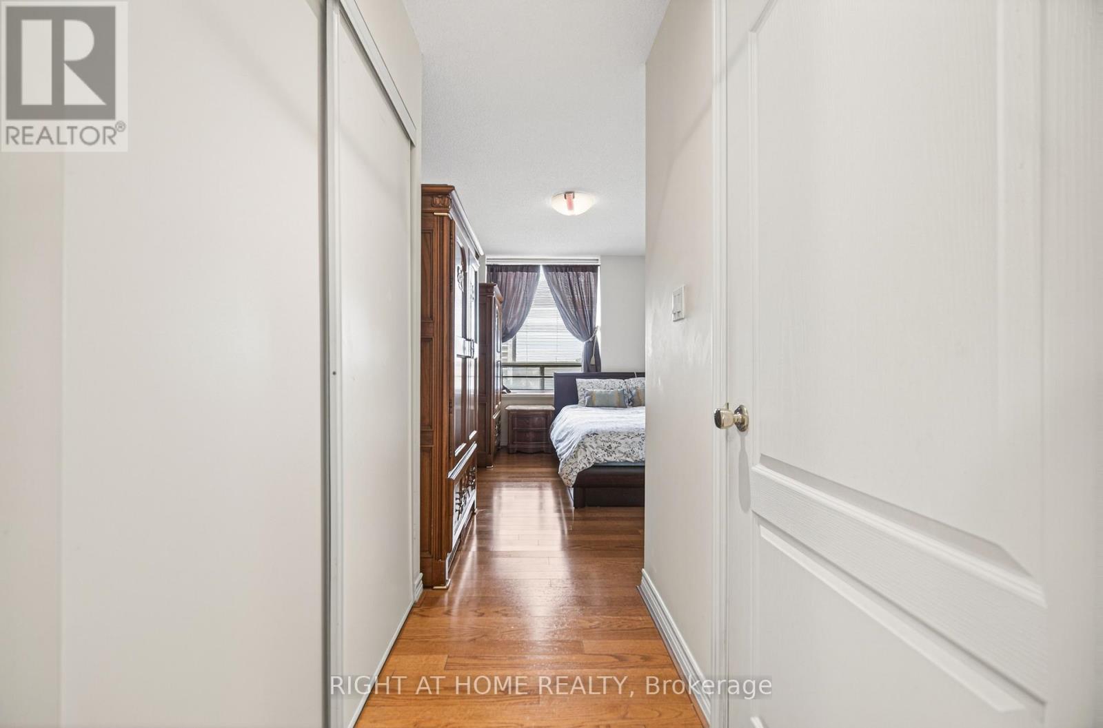 905 - 88 Grandview Way, Toronto, Ontario  M2N 6V6 - Photo 30 - C13063974