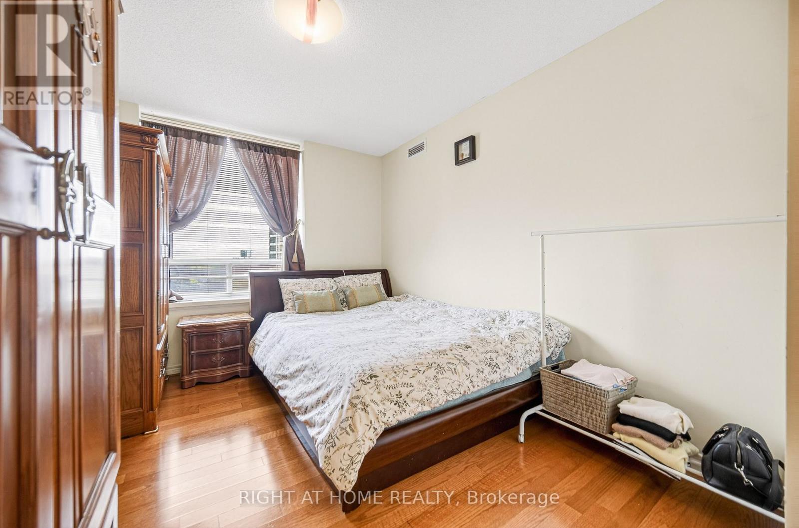 905 - 88 Grandview Way, Toronto, Ontario  M2N 6V6 - Photo 31 - C13063974