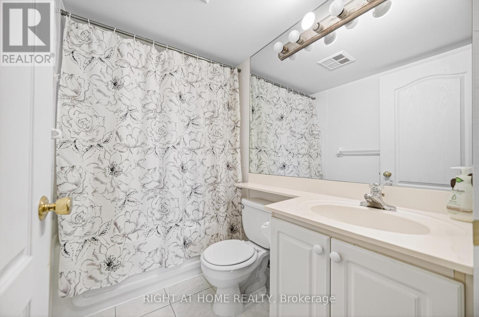 905 - 88 Grandview Way, Toronto, Ontario  M2N 6V6 - Photo 35 - C13063974