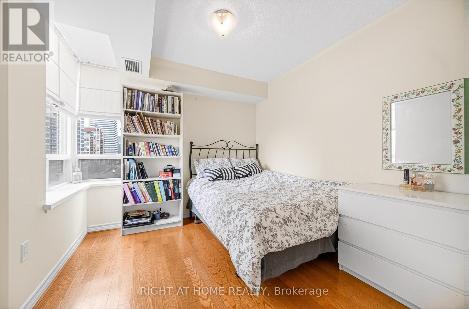 905 - 88 Grandview Way, Toronto, Ontario  M2N 6V6 - Photo 40 - C13063974